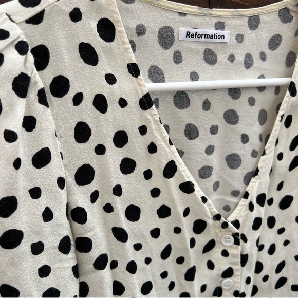Reformation Annalise Top in Ink Blot Size X Small - Picture 6 of 9